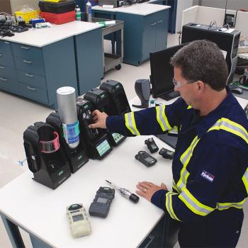 Waarom is het bumptesten van gasdetectors nodig?