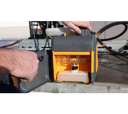 Fieldpiece VP85 olie verversen